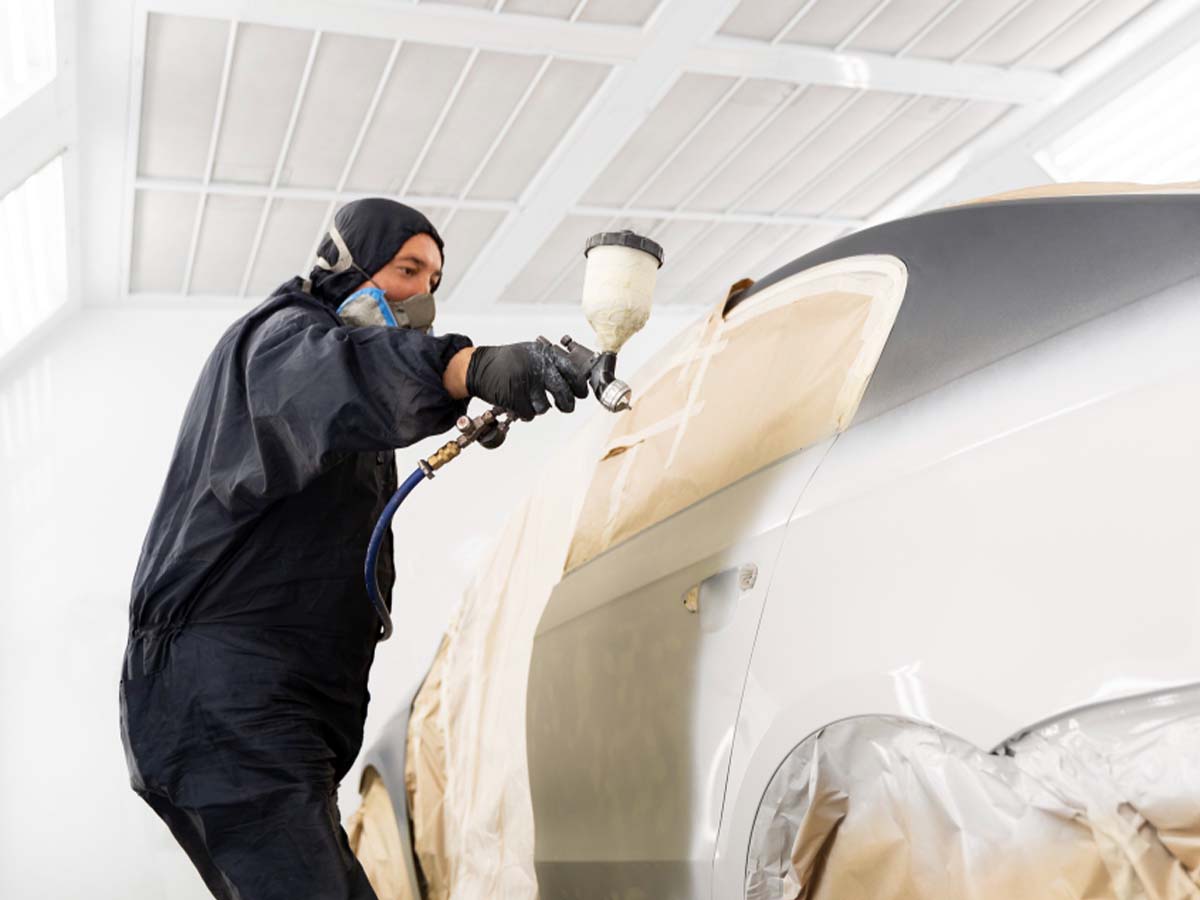 Affordable car repairs spray service in Melbourne at Vikas Motors